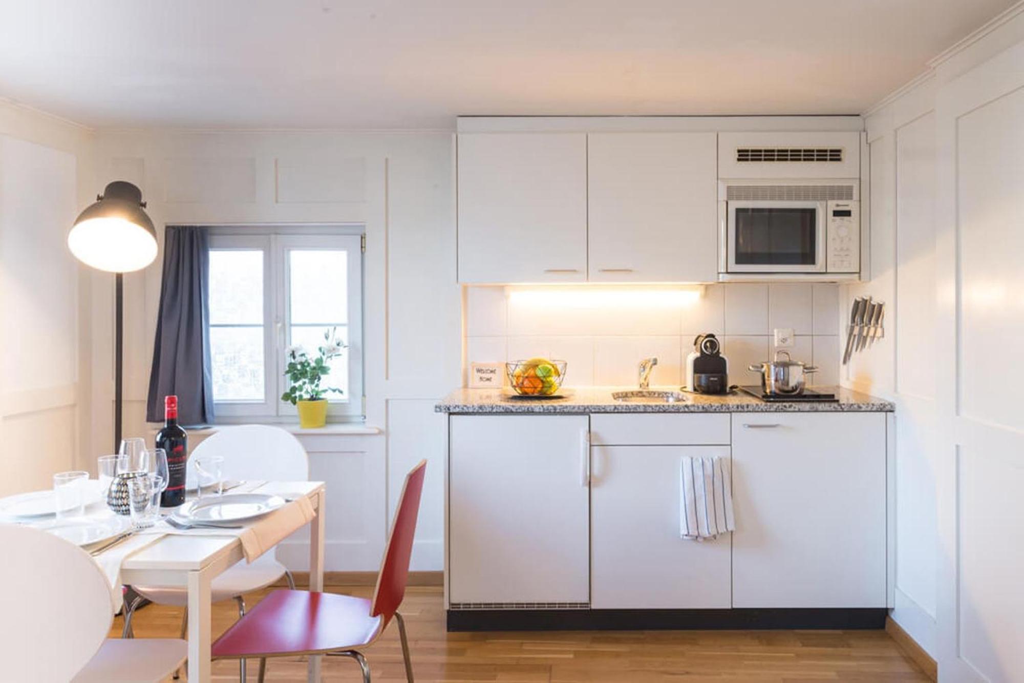 Hitrental Zeughausgasse - Apartment Цуг Экстерьер фото