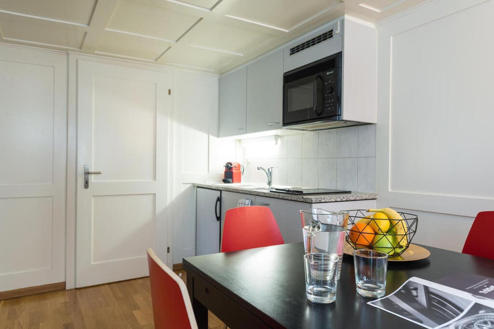 Hitrental Zeughausgasse - Apartment Цуг Экстерьер фото